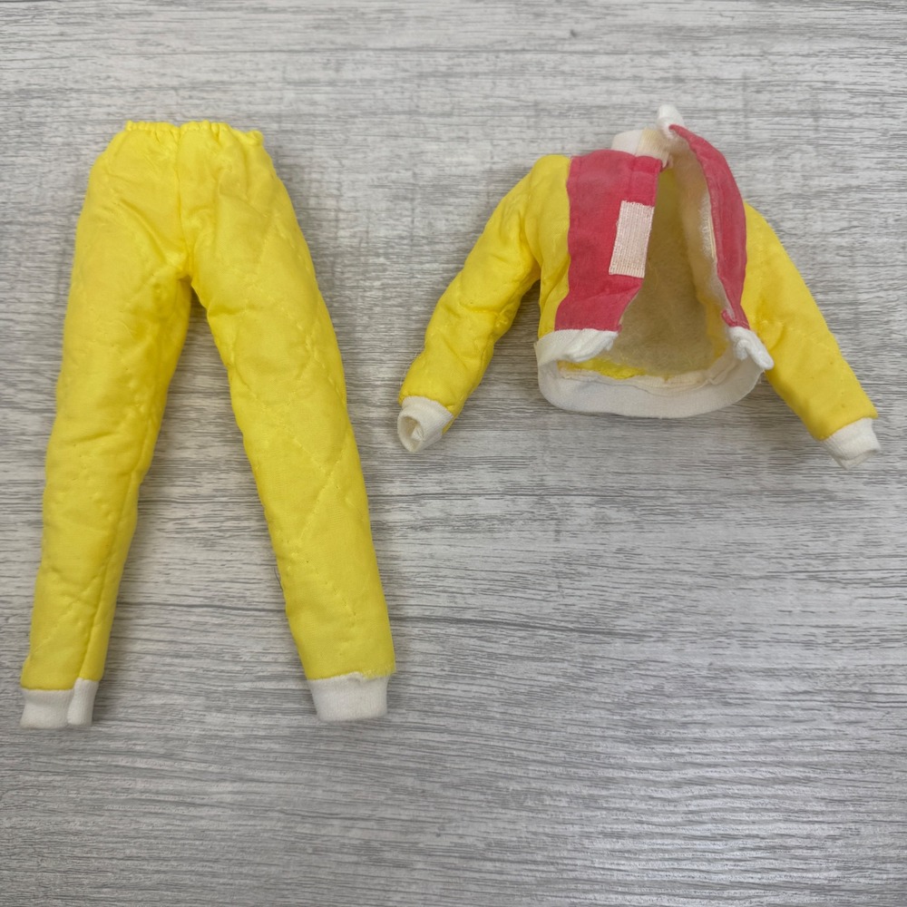 Vintage Ski Suit Outfit Fashion for Barbie's Yellow Pink Quilted with Doll Retro - Picture 4 of 11